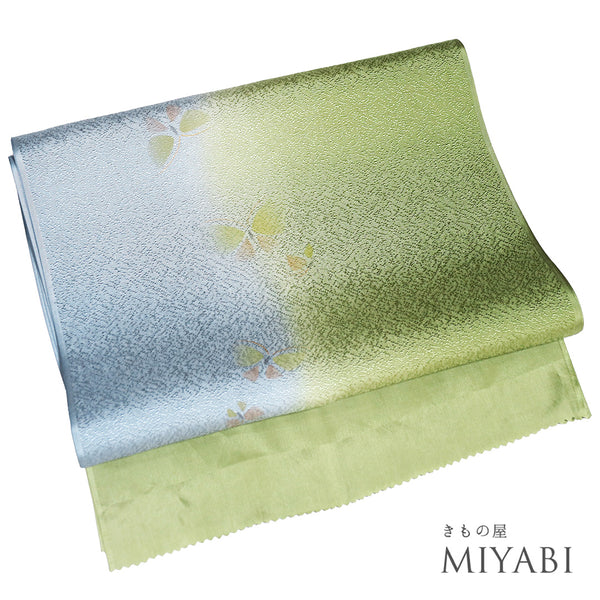 帯揚げ リサイクル お洒落 ちりめん 正絹 多色 縦ぼかしに蝶柄 地紋 新品・未使用品 AG-1245