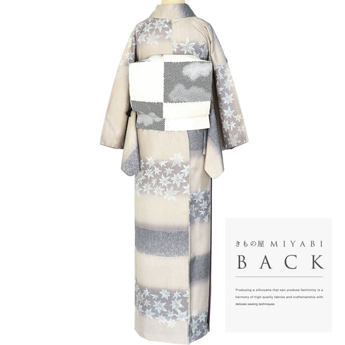 紬 リサイクル 身丈164cm 裄64.6cm 袷 横段に楓・梅・笹模様 グレー Lサイズ お洒落 証紙 しつけ糸 正絹 広衿 未使用品