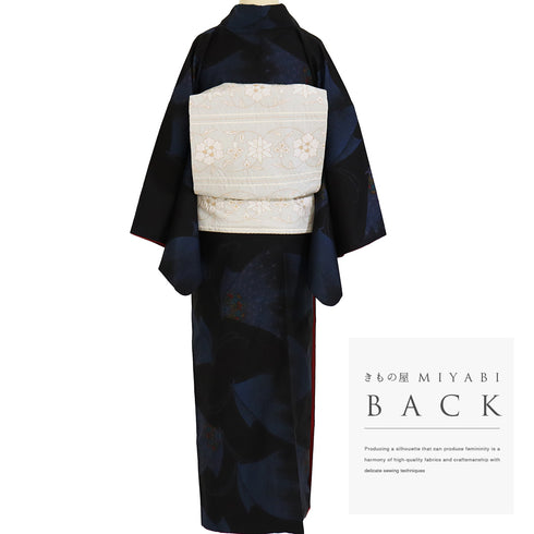 紬 リサイクル 身丈162.8cm 裄65.6cm 袷 蝶々柄 ブラック Lサイズ カジュアル お洒落 正絹 広衿 Sランク