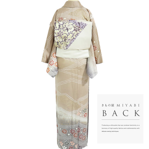 訪問着 リサイクル 身丈157.7cm 裄62.6cm 袷 花柄 箔 絞り ブラウン Mサイズ 正絹 広衿 Sランク
