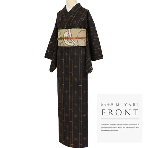 紬 リサイクル 身丈156.5cm 裄63.6cm 袷 本場久米島紬 ブラック Mサイズ カジュアル お洒落 証紙 正絹 広衿 Aランク