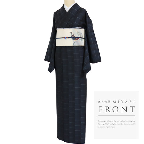 紬 リサイクル 身丈155.3cm 裄66.2cm 袷 幾何学模様 ネイビー Sサイズ お洒落 カジュアル 正絹 広衿 Aランク