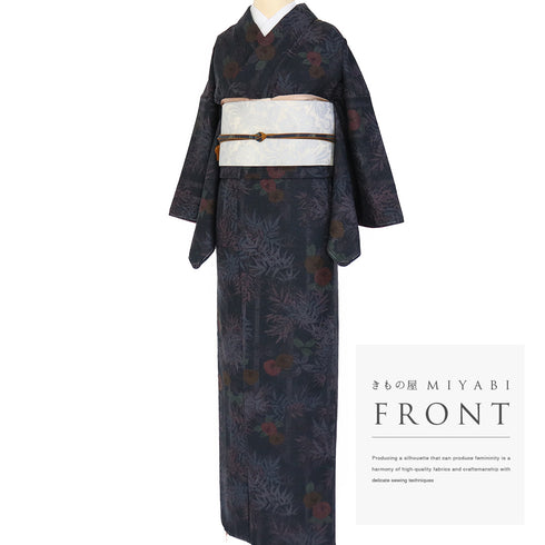 紬 リサイクル 身丈159.4cm 裄64.4cm 袷 染め紬 竹や椿柄 ネイビー Mサイズ お洒落 カジュアル しつけ糸 正絹 広衿 Sランク