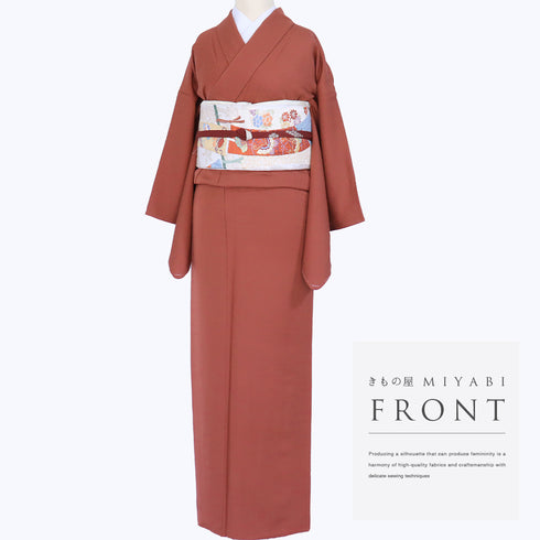 色無地 リサイクル 身丈167.2cm 裄65.6cm 袷 レッド LLサイズ セミフォーマル お洒落 一つ紋 しつけ糸 正絹 広衿 地紋あり Sランク