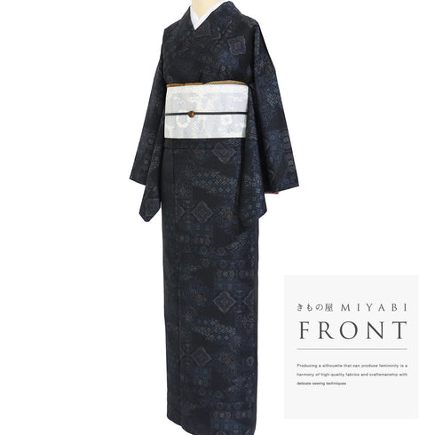 大島紬 リサイクル 身丈158cm 裄67cm 袷 オリエンタル柄 ネイビー Mサイズ カジュアル お洒落 正絹 広衿 Sランク