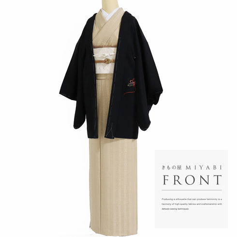 黒羽織 リサイクル 身丈80cm 裄65.4cm 袷 黒絵羽 巻物や組紐柄 刺繍 ブラック Mサイズ フォーマル 一つ紋 しつけ糸 正絹 Sランク