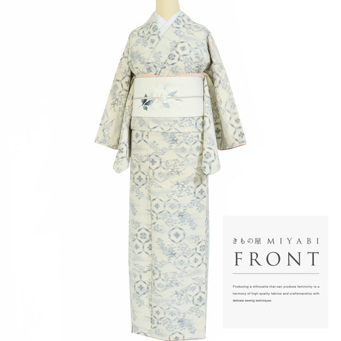 紬 リサイクル 身丈158.5cm 裄65.4cm 袷 草花柄 アイボリー Mサイズ お洒落 カジュアル 正絹 広衿 Sランク