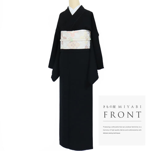 色無地 リサイクル 身丈160cm 裄69.4cm 袷 ブラック Mサイズ お洒落 一つ紋 真向き月に星紋 正絹 広衿 地紋なし Sランク