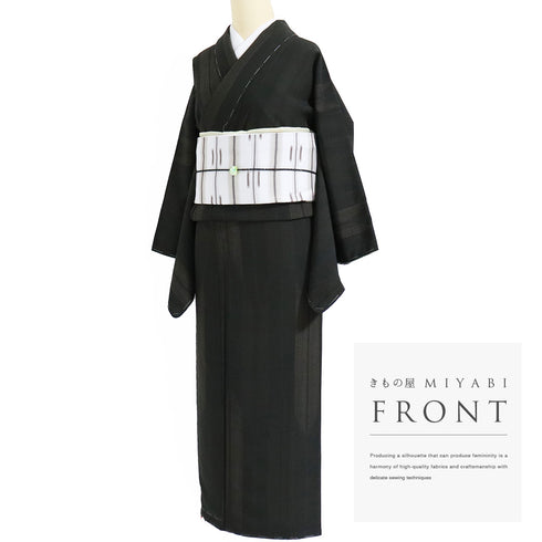 小紋 リサイクル 身丈162cm 裄64.8cm 袷 矢羽柄 地紋 ブラック Lサイズ お洒落 カジュアル しつけ糸 正絹 広衿 Sランク