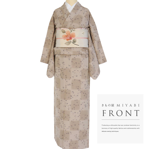 小紋 リサイクル 身丈155.2cm 裄64.8cm 袷 市松や唐草柄 地紋 ブラウン Sサイズ お洒落 カジュアル 正絹 広衿 Sランク