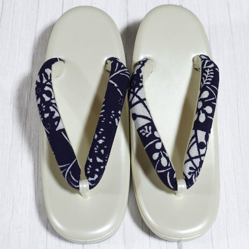 草履 新品 ホワイト 新品・未使用品 ブランド草履