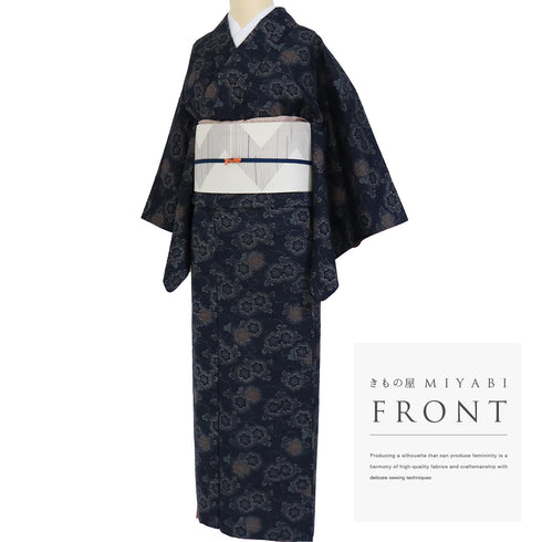 紬 リサイクル 身丈155cm 裄62.4cm 袷 花柄 ネイビー Sサイズ カジュアル お洒落 正絹 広衿 Sランク