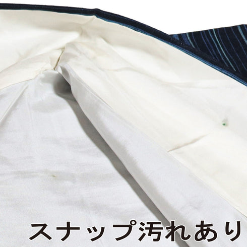 紬 リサイクル 身丈157cm 裄66.4cm 袷 よろけ間道 ネイビー Mサイズ カジュアル お洒落 証紙 しつけ糸 正絹 広衿 Sランク