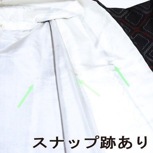 大島紬 リサイクル 身丈160cm 裄63.2cm 袷 斜め格子柄 ブラック Mサイズ カジュアル 証紙 正絹 広衿 Aランク