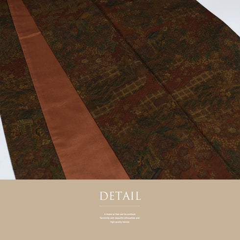 小紋 リサイクル 身丈164.3cm 裄64.2cm 袷 御所車や花柄 地紋 樽本伊勢蔵 ブラウン Lサイズ お洒落 カジュアル 正絹 広衿 Sランク