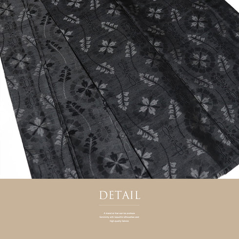 紬 リサイクル 身丈157.5cm 裄63.2cm 単衣 縦枠柄 ブラック Mサイズ お洒落 カジュアル しつけ糸 正絹 広衿 Sランク