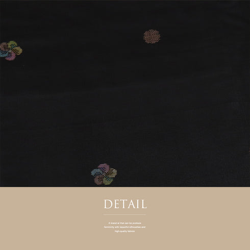 紬 リサイクル 身丈157cm 裄63cm 袷 梅柄 パールトーン加工 ブラック Mサイズ お洒落 正絹 広衿 Sランク