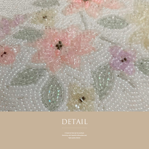 ビーズバック オフホワイト 花柄 お洒落 カジュアル 横幅19cm 高さ13cm マチ5cm Aランク 和装小物 ZO-84