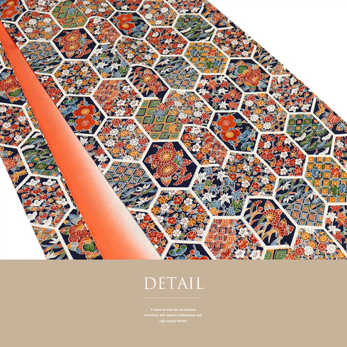 小紋 リサイクル 身丈159.8cm 裄64.8cm 袷 亀甲繋ぎ 草花柄 ネイビー Mサイズ お洒落 カジュアル 正絹 広衿 Sランク