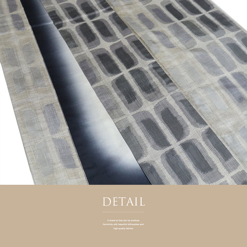 紬 リサイクル 身丈163cm 裄68.4cm 袷 デザイン格子模様 グレー Lサイズ カジュアル お洒落 正絹 広衿 Sランク