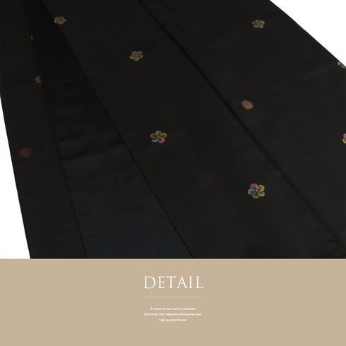 紬 リサイクル 身丈157cm 裄62.8cm 袷 ねじり梅柄 パールトーン加工 ブラック Mサイズ お洒落 カジュアル 正絹 広衿 Aランク