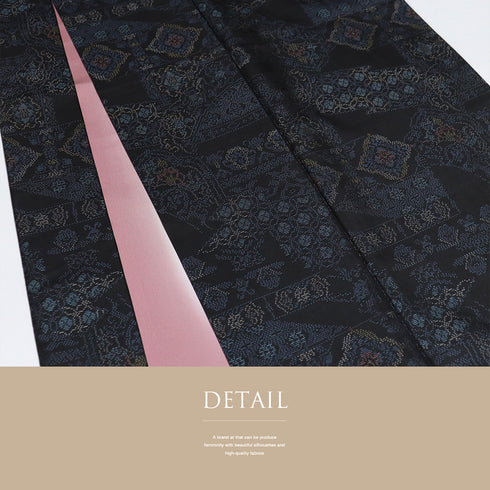 大島紬 リサイクル 身丈158cm 裄67cm 袷 オリエンタル柄 ネイビー Mサイズ カジュアル お洒落 正絹 広衿 Sランク