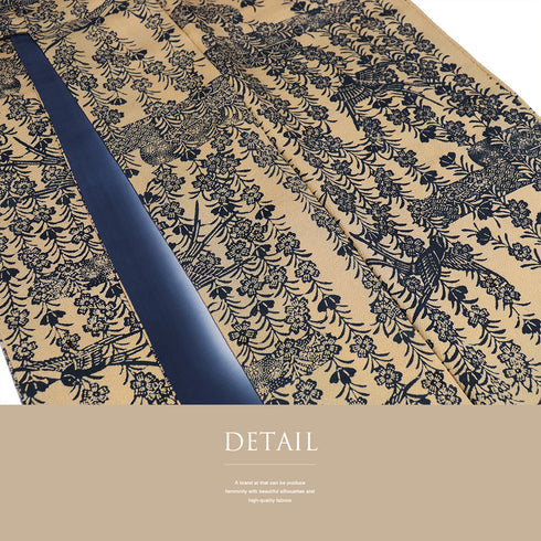 小紋 リサイクル 身丈154.3cm 裄63.2cm 袷 枝垂れ桜に鳥柄 ベージュ Sサイズ お洒落 カジュアル 正絹 広衿 Sランク