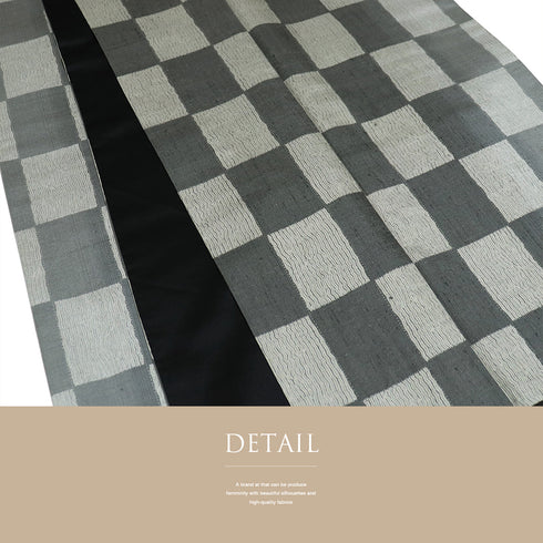 紬 リサイクル 身丈167.8cm 裄68.4cm 袷 石畳柄 木目絞柄 グレー LLサイズ お洒落 カジュアル 正絹 広衿 Sランク