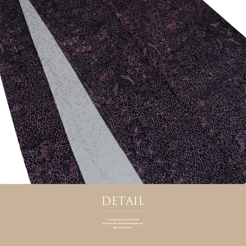 小紋 リサイクル 身丈156.2cm 裄62.6cm 袷 唐草柄 地紋 輝宝織 パープル Mサイズ お洒落 カジュアル 証紙 しつけ糸 正絹 広衿 Sランク