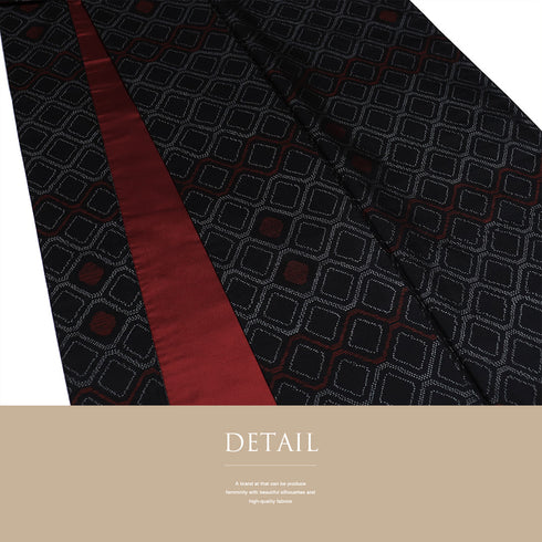 大島紬 リサイクル 身丈160cm 裄63.2cm 袷 斜め格子柄 ブラック Mサイズ カジュアル 証紙 正絹 広衿 Aランク