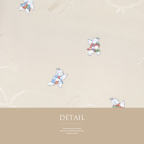 小紋 リサイクル 身丈156.5cm 裄63.8cm 袷 デザイン青海波に唐子人形柄 地紋 ベージュ Mサイズ お洒落 正絹 広衿 Sランク