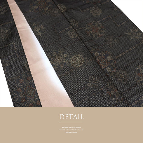 小紋 リサイクル 身丈156.2cm 裄65cm 袷 紬調絣に点描柄 地紋 ブラウン Mサイズ お洒落 カジュアル ポリエステル 洗える着物 広衿 Sランク