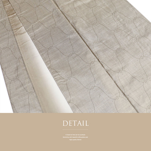 紬 リサイクル 身丈159cm 裄64.6cm 袷 デザイン網目模様 ベージュ Mサイズ お洒落 カジュアル しつけ糸 正絹 広衿 Sランク