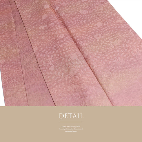 小紋 リサイクル 身丈157.8cm 裄63.4cm 袷 地紋 花柄 ぼかし柄 パールトーン加工済 ピンク Mサイズ お洒落 正絹 広衿 Sランク