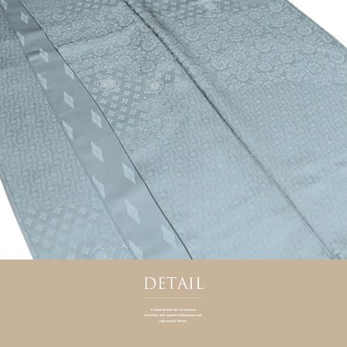 色無地 リサイクル 身丈159.5cm 裄64cm 袷 立涌文様 有職文様 花唐草 絵羽地紋 ブルー Mサイズ セミフォーマル 落款 一つ紋 しつけ糸 正絹 広衿 地紋あり Sランク