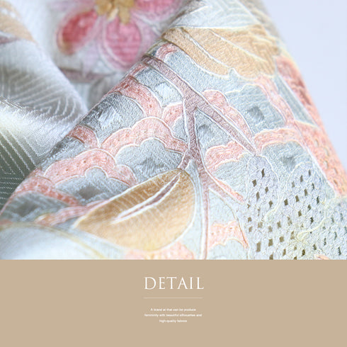 付下げ リサイクル 身丈164.5cm 裄68.6cm 袷 地紙に花や蝶柄 中国汕頭刺繍 ブルー Lサイズ セミフォーマル フォーマル 正絹 広衿 Sランク