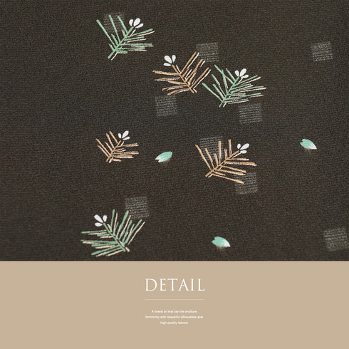 小紋 リサイクル 身丈157.2cm 裄64.4cm 袷 若松や花びら柄 ブラウン Mサイズ お洒落 カジュアル 正絹 広衿 Sランク