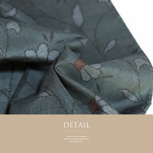 大島紬 リサイクル 身丈155.7cm 裄64.6cm 袷 花唐草模様 ネイビー Mサイズ カジュアル お洒落 証紙 正絹 広衿 Sランク