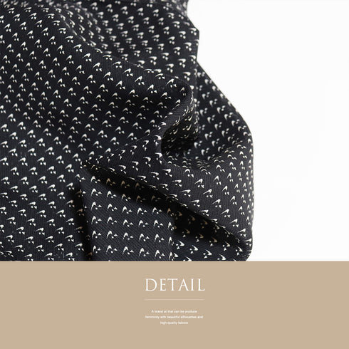 小紋 リサイクル 夏着物 身丈158cm 裄68.8cm 絽 ゆったりサイズ ブラック Mサイズ お洒落 正絹 広衿 Sランク