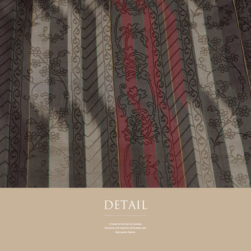 紬 リサイクル 身丈163cm 裄64.8cm 袷 お召 縞模様 唐草柄 地紋 ブラウン Lサイズ お洒落 カジュアル しつけ糸 不明 広衿 Sランク