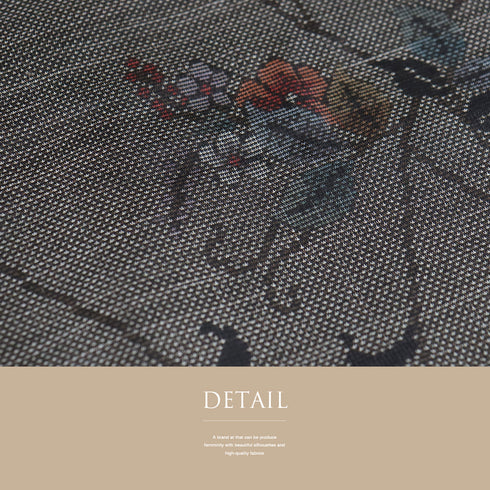 紬 リサイクル 身丈155.8cm 裄63.6cm 袷 花柄 韓国産大島紬 ブラック Mサイズ お洒落 カジュアル しつけ糸 正絹 広衿 Sランク