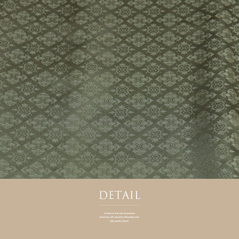 色無地 リサイクル 身丈153cm 裄61.9cm 袷 グリーン Sサイズ セミフォーマル 一つ紋 正絹 広衿 地紋あり Sランク