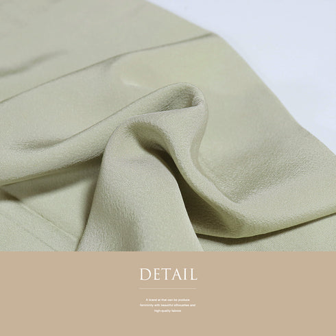 色無地 リサイクル 身丈155.3cm 裄66cm 袷 グリーン Sサイズ お洒落 正絹 広衿 地紋なし Bランク