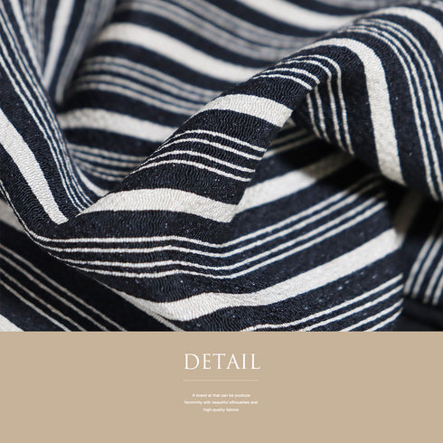 小紋 リサイクル 身丈165.5cm 裄66.4cm 袷 縞柄 ブラック LLサイズ お洒落 カジュアル 不明 広衿 Sランク