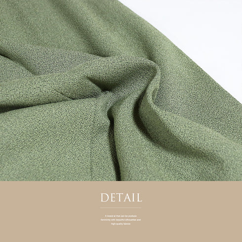 小紋 リサイクル 身丈156.7cm 裄63.4cm 袷 お召し 地紋 グリーン Mサイズ お洒落 セミフォーマル 一つ紋 しつけ糸 正絹 広衿 未使用品