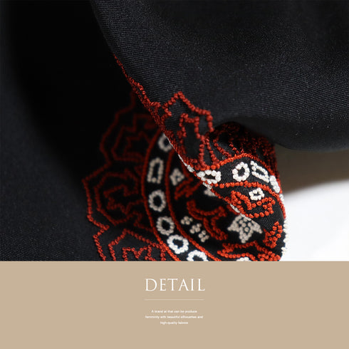 黒羽織 リサイクル 身丈79cm 裄65cm 袷 黒絵羽 相良刺繍 ブラック Mサイズ フォーマル 一つ紋 しつけ糸 正絹 Sランク