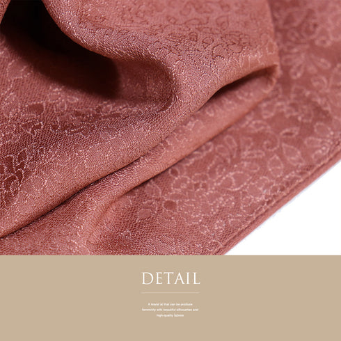 色無地 リサイクル 身丈150.5cm 裄62.4cm 袷 小花柄 ピンク Sサイズ セミフォーマル 落款 一つ紋 正絹 広衿 地紋あり Sランク