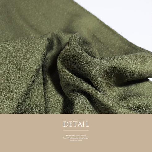 色無地 リサイクル 身丈161cm 裄68.8cm 袷 グリーン Lサイズ セミフォーマル 一つ紋 正絹 広衿 地紋あり Sランク