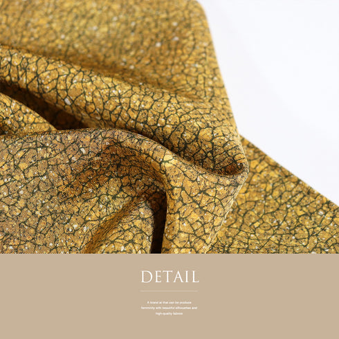 小紋 リサイクル 身丈161.7cm 裄62.4cm 袷 氷割れ柄 たたき イエロー Lサイズ お洒落 カジュアル 正絹 広衿 Aランク