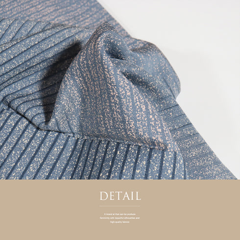 小紋 リサイクル 身丈155.5cm 裄64.6cm 袷 横縞ボカシ たたき ブルー Mサイズ お洒落 正絹 広衿 Sランク